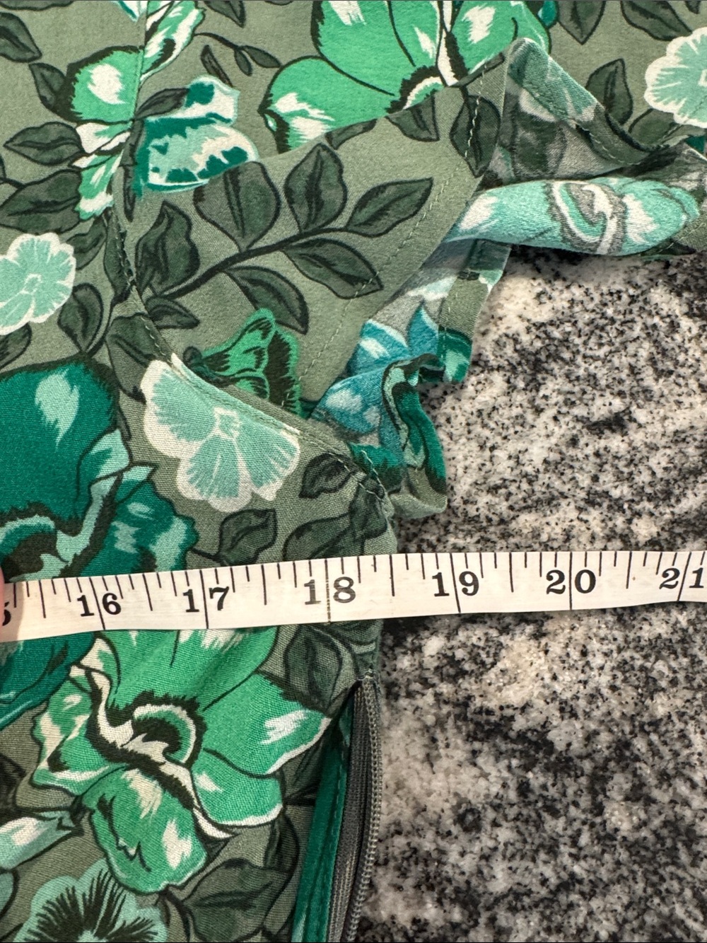 Spell Green flouncy Summer Floral Wrap Mini Dress in Medium - Picture 16 of 17